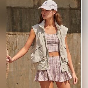 EUC Free people Movement off the grid utility vest rare Large off white